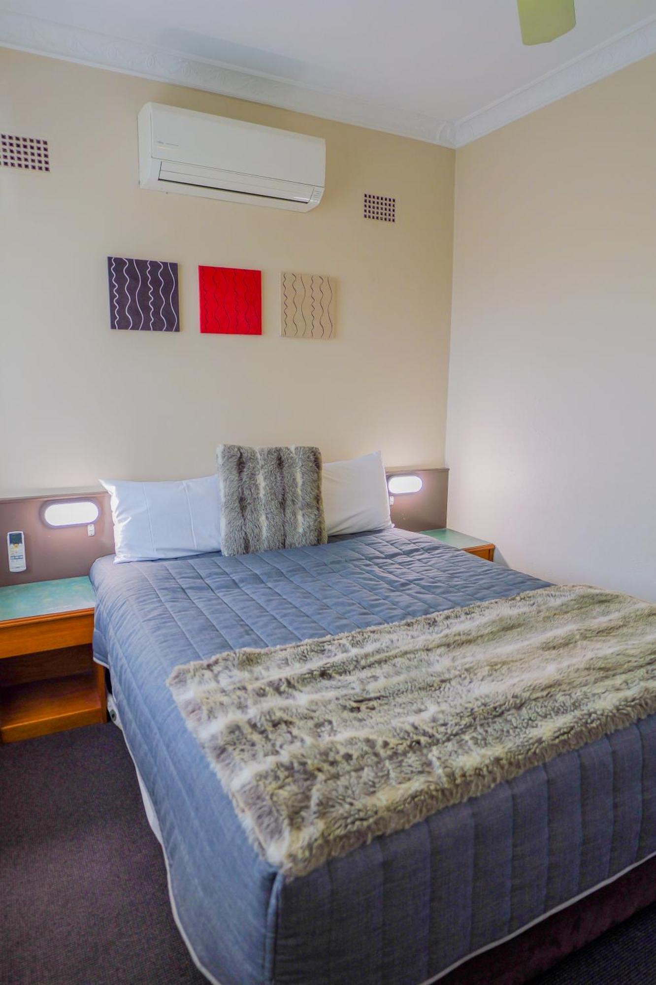 Abbotsleigh Motor Inn Armidale Exteriör bild