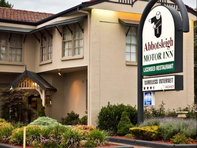 Abbotsleigh Motor Inn Armidale Exteriör bild